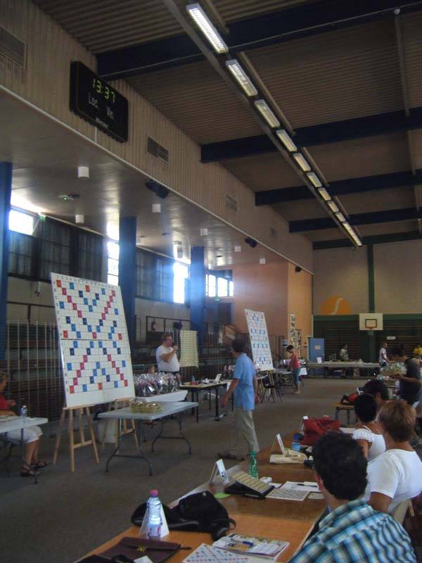 09.jpg